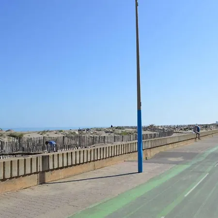 Familial 2 Pieces Cabine, A 60m De La Plage, Avec Box Et Wi-fi - Saint Pierre La - Fr-1-229d-140